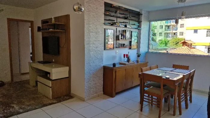 Apartamento com 3 quartos, 2 banheiros, 2 vagas, 87m²