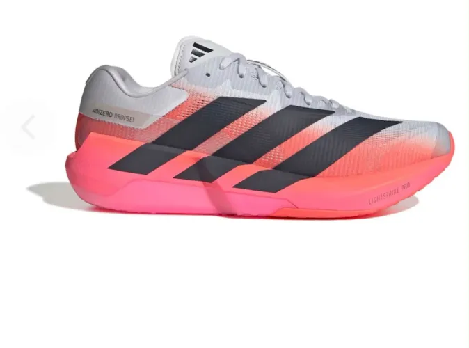 Tênis Nike rosa light strike