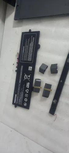 Bateria, alto falante, acessórios Positivo Motion C4128G 