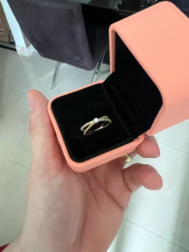 Anel Pavê em Ouro Amarelo 18k com Diamantes