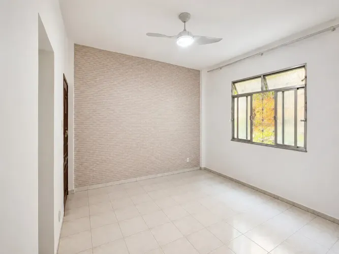 Apartamento de 2 quartos para alugar em Pilares - Rio de Janeiro - RJ