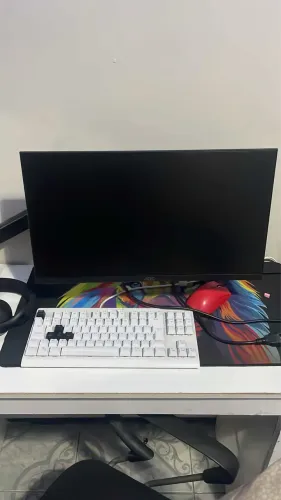 Monitor Aoc 21,5 polegadas de 100hz