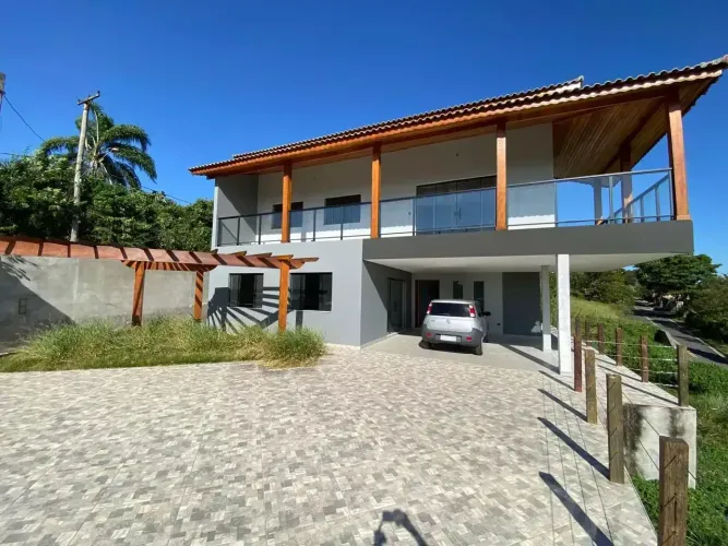Imóvel para venda possui 450 metros quadrados com 5 quartos em Jardim Itapema - Guararema