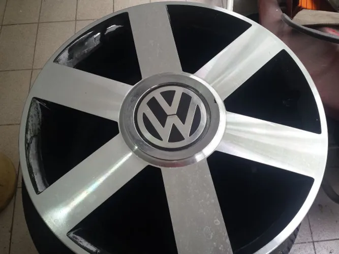 Roda aro 17 Audi rs diamantada com Preto Volkswagen Polo 5X100 jogo