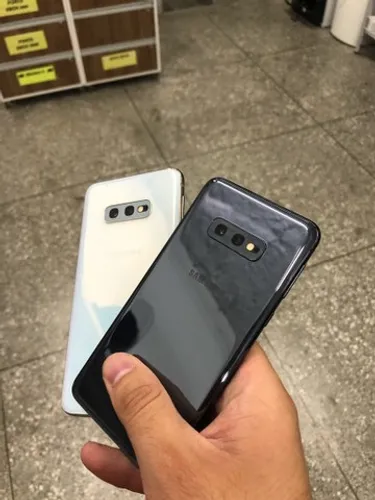 Samsung galaxy s10e 128g na caixa >> garantia 