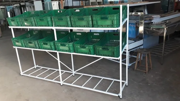 Expositor Fruteira Tubular Dupla com Base para Carvão