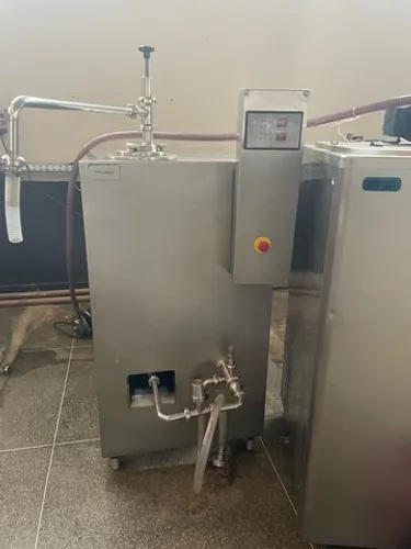 Produtora continua 600 litros ,  açaí sorvetes 