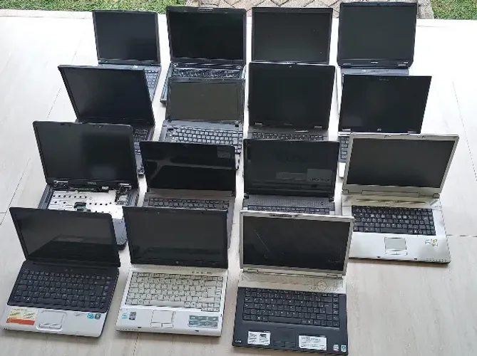 Sucatas de notebook para peças carcaça conserto