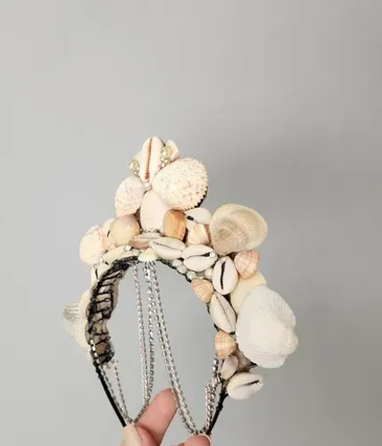 Tiara de Carnaval (Conchas Naturais)