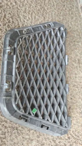 Grade frontal Pajero tr4 2010 2011 2012 2013 2014/2015 original Mitsubishi L.D.