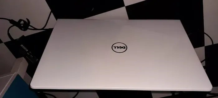 Inspiron 15 5000