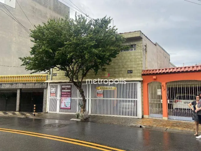 Sobrado com 3 dormitórios à venda, 256 m² por R$ 880.000,00 - Santa Maria - São Caetano do