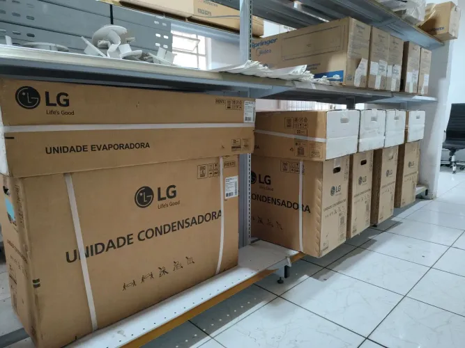 AR CONDICIONADO LG Dual Voice INVERTER uvenano 18000l BTU/h quente e Frio S4nw18kl3xc