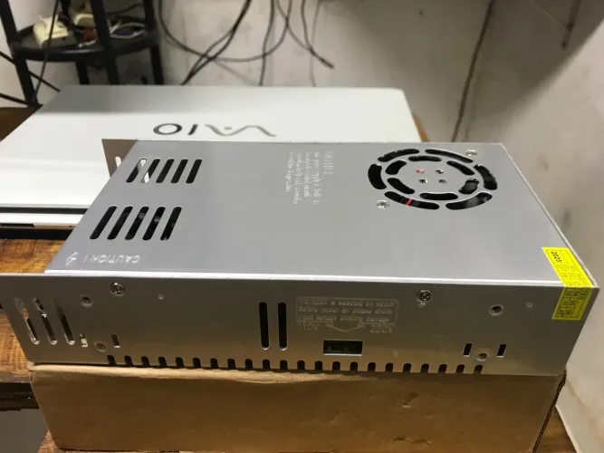 Fonte chaveada 24V bivolt 30A 720W potência nova