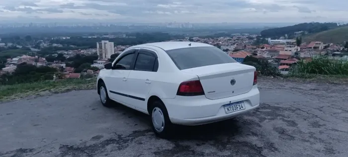 Volkswagen Voyage 1.0/1.0 City MI Total Flex 8V 4P 2011