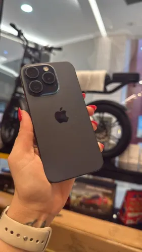 IMPERDIVEL IPhone 15 Pro Max 256GB natural seminovo 3 meses de garantia