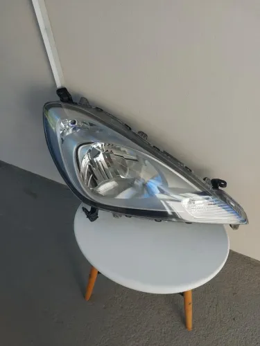Farol direito Honda Fit original 2012 2013 2014 2015