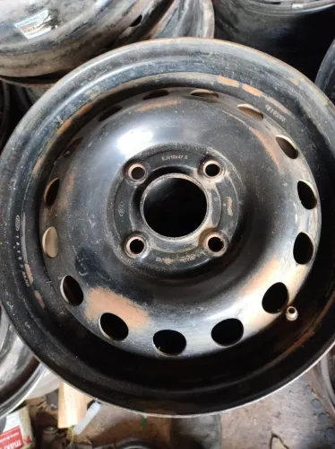 Roda estepe aro 13 Ford Ka Ford fiesta antigo