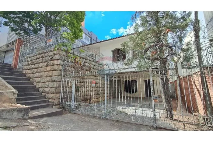 Casa no Gutierrez com 11 quartos - Oportunidade Única!