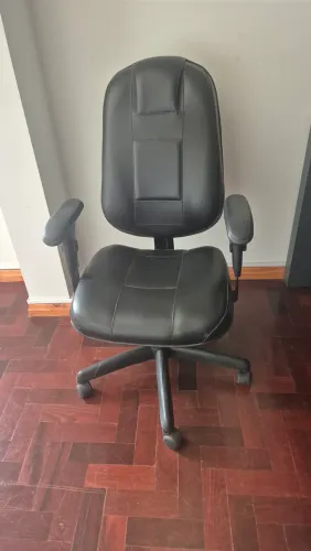 Cadeira Giratória presidente 