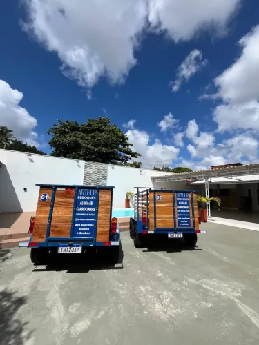 ARTHUR REBOQUES Aluguel de carrocinha Retirada: Tabuleiro dos Martins