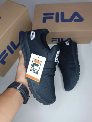 Tênis Fila Preto - Conforto e Estilo