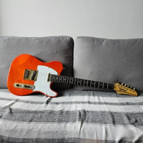 [EXCLUSIVIDADE] Guitarra Seizi Katana Tele Lava Red Ltd. Edition (Apenas 12 fabricadas)