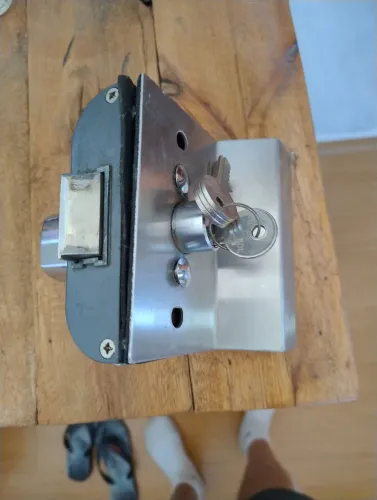 Fechadura Eletrônica para porta de vidro HDL