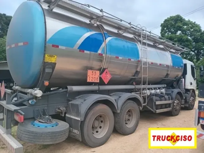 328.  Volvo VM 330Truck Tanque Inox Ano 2020