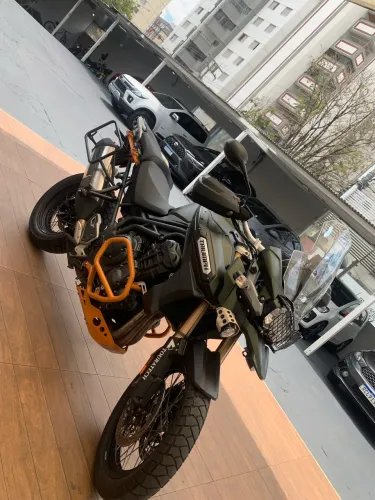TRIUMPH TIGER EXPLORER XC  1200