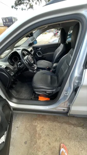 Fiat Toro Freedom 2.0 16V 4X2 TB Diesel Mec. 2017