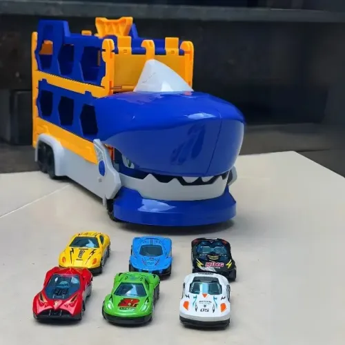 Pista Com 6 Carrinhos Caminhão Tubarão Maleta 