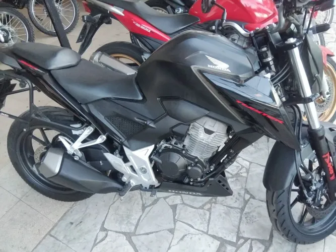 Honda CB Twister 300F / 2023
