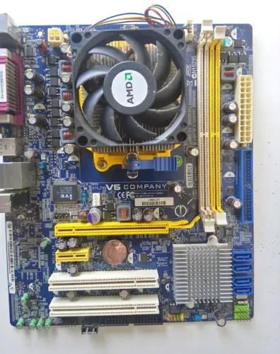 Kit AMD Placa Mãe e processador Phenom II X4 945
