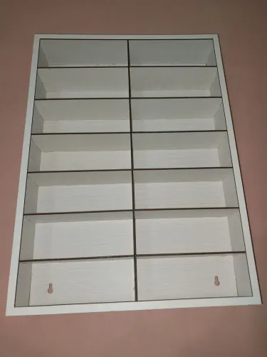 Prateleira para miniaturas .