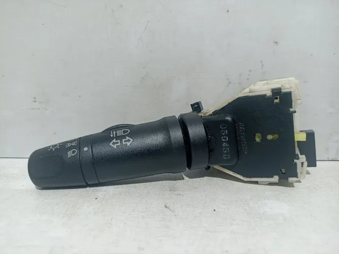 Comando de Seta e Farol Nissan Livina 2008 09 10 11 12 13 Chave de Seta Farol Livina Orig 