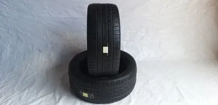 Par De Pneus Continental 275-40-r20 #017