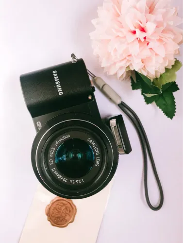 Câmera Samsung NX1000