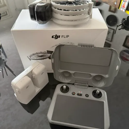 Drone Dji Flip Combo Tela