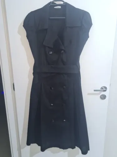 vestido preto com pregas, saia rodada tamanho p