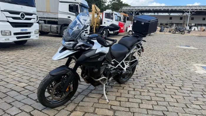 Moto Triumph/ Tiger 1200 GT Ex 2023