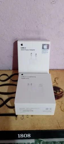 Carregador de iPhone 35W e Cabo Lightning (2m)