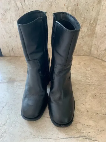 Bota de Couro Arezzo - preta