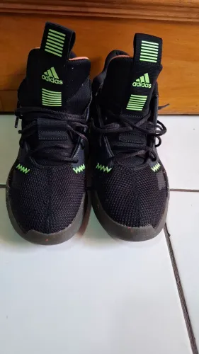 Adidas  original Pro Next Tamanho 39 retirada em Realengo 