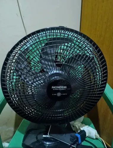 vendo ventilador de mesa mundia