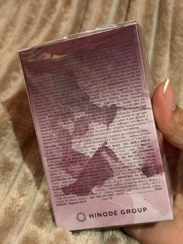 Perfume lacrado eterna nuit 100,00. Não entrego. (Vendendo com urgência)