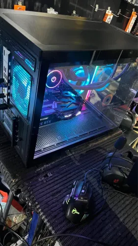 Pc ryzen 7 9800x3d