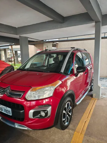 Citroen Aircross GLX 1.6 Flex 16V 5P Aut. 2013