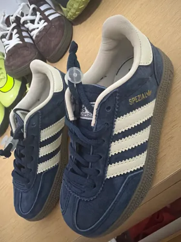 Tenis adidas infantil 26 original