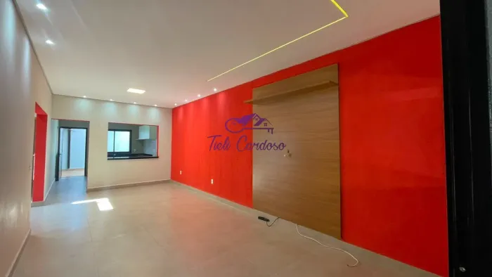 Excelente oportunidade de locação: Casa com 2 quartos, 1 suíte e 2 salas no Jardim Paulist